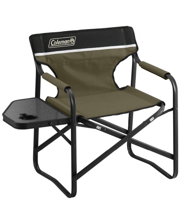 外でも家でもちょうどいい。テーブル付きで使いやすい万能チェア【コールマン】のチェアがAmazonに登場中‼