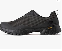 耐久性も快適性も妥協しない。日常とアウトドアをつなぐ万能モデル【ザ・ノース・フェイス】のスニーカーがAmazonに登場中‼