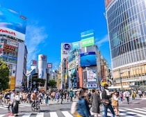 【原宿〜表参道〜渋谷】都会の杜から最新トレンドへ！表参道「オモカド」やMIYASHITA PARKなど注目のスポットを巡る、“トレンド散歩”コース