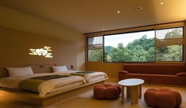 響渓谷を望む露天がすばらしい「奥日田温泉 うめひびき」