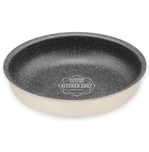 するんと離れて、ずっと続く。毎日の料理が心地よくなるダイヤモンドコート【アイリスオーヤマ】のフライパンがAmazonに登場!