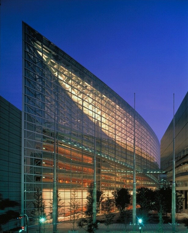 「東京国際フォーラム」東京の文化やアートを発信！