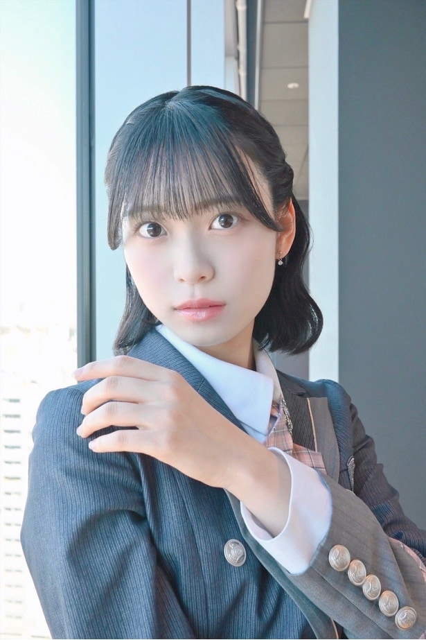 「AKB48の新しい形を見せるようなシングルだったので、また選抜に選んでいただけたことがすごくうれしかったです」新井彩永