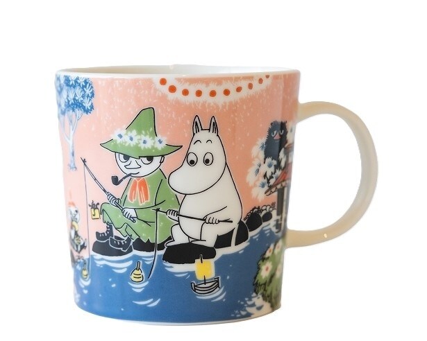 第3弾となる「ムーミンバレーパーク」オリジナルMOOMIN ARABIAマグ2026「SIMPLE JOY」
