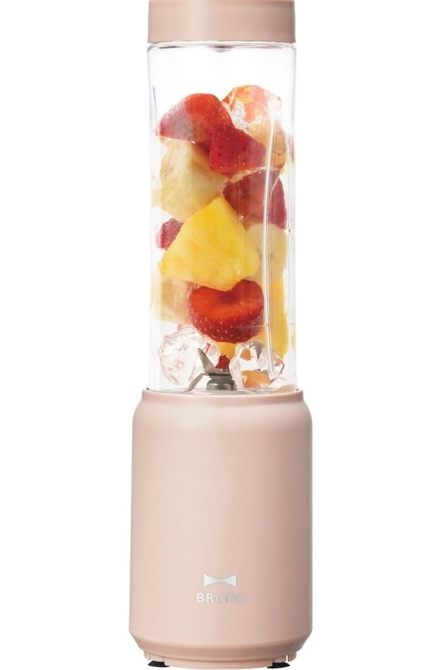 押してつくって、そのまま！毎日続くミニブレンダー【ブルーノ】のミキサーがAmazonに登場中‼