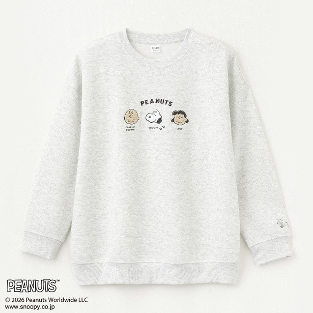 「レディース トレーナー」(1639円)