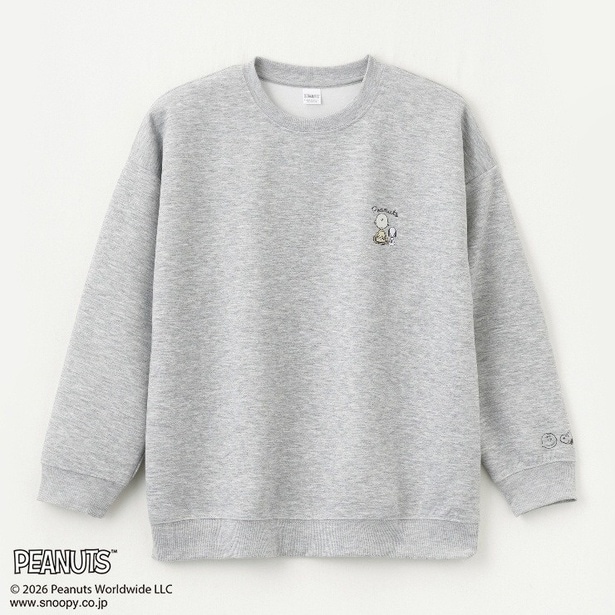 「レディース トレーナー」(1639円)