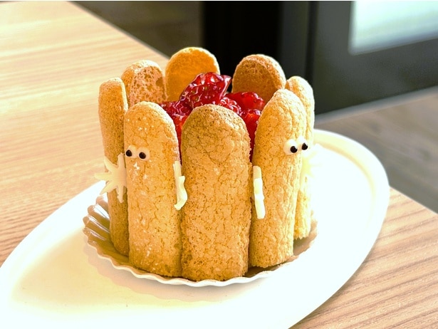 「苺のシャルロット」