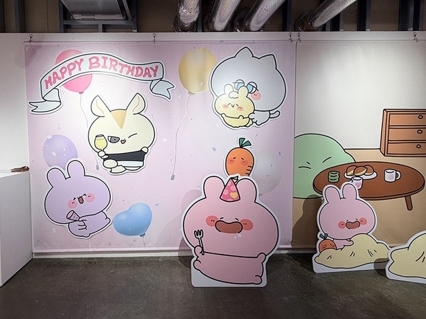 3月7日(土)まではあさみみちゃんの誕生日(3月3日・みみの日)にちなんだバースデー仕様のフォトスポットが！