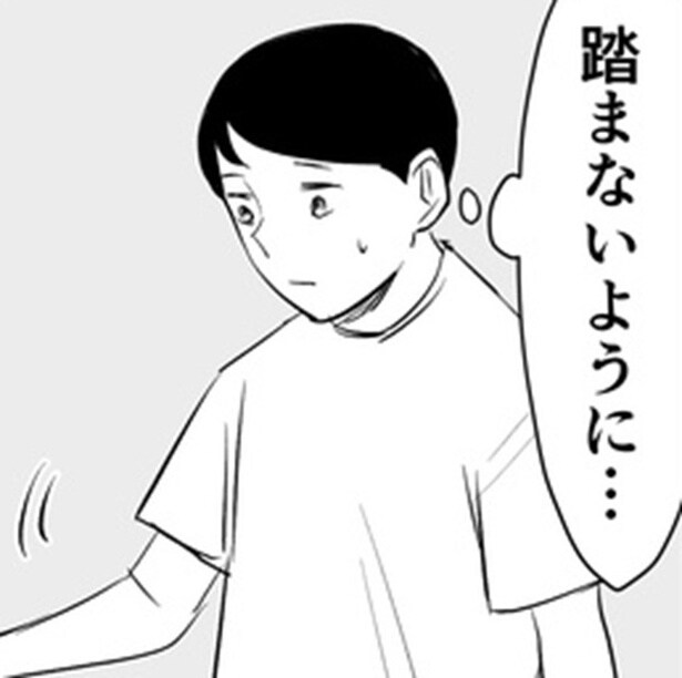 【絶望】トイレットペーパーの「クロワッサン化」現象→破いて修復しようと試みるも更なるクロワッサンへ【作者に聞く】