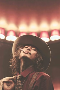 SNS中を魅了した“奇跡のイケオジ”！フォロワー数35万人超を誇る浪花の実業家・森下直哉が語る“好き”を仕事に生きるカッコいい大人が目指すもの