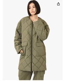 すっと羽織るだけで上品に！キルティングでおしゃれにあったか【ニューバランス】のジャケットがAmazonに登場中‼