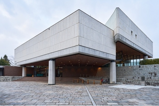 住友コレクションの東洋の美術工芸品や中国古銅器など、名品がそろう泉屋博古館