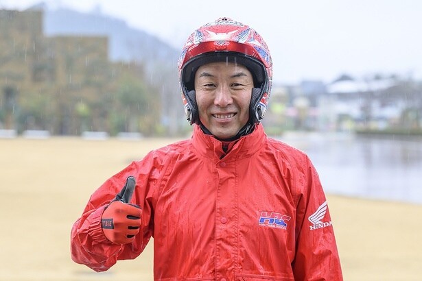指導にあたったトライアル選手権のレジェンド小川友幸選手