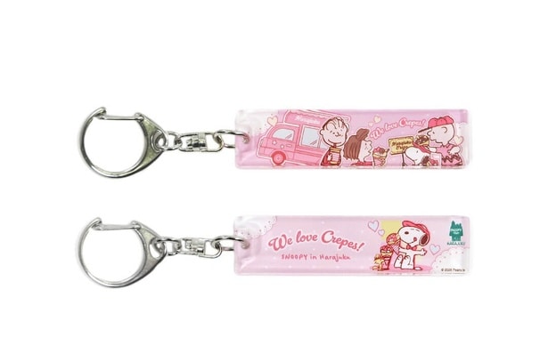 「アクリルスティックキーホルダー」(495円)
