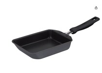 焦げつきにくくてお手入れラクラク♪【サーモス】デュラブルシリーズの玉子焼きフライパンならスルッときれいに仕上がる！Amazon限定で登場！