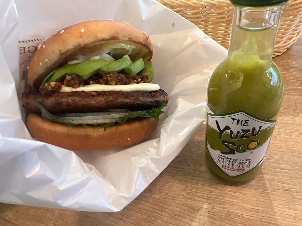 柚子の香りと唐辛子の辛みが加わって違った味わいに