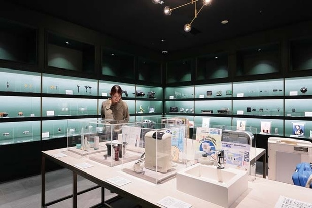 「自動車部品以外にも作っていたんだね」(青木さん)