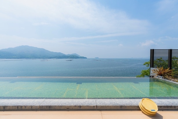 宮浜グランドホテルの温泉から見える絶景