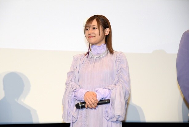 エミリア役の⾼橋李依さん