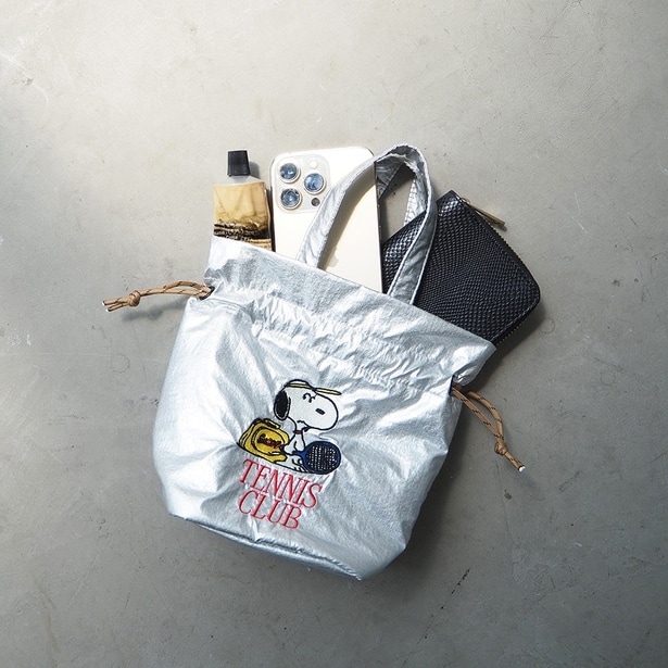  「保冷巾着トートS」(3300円)