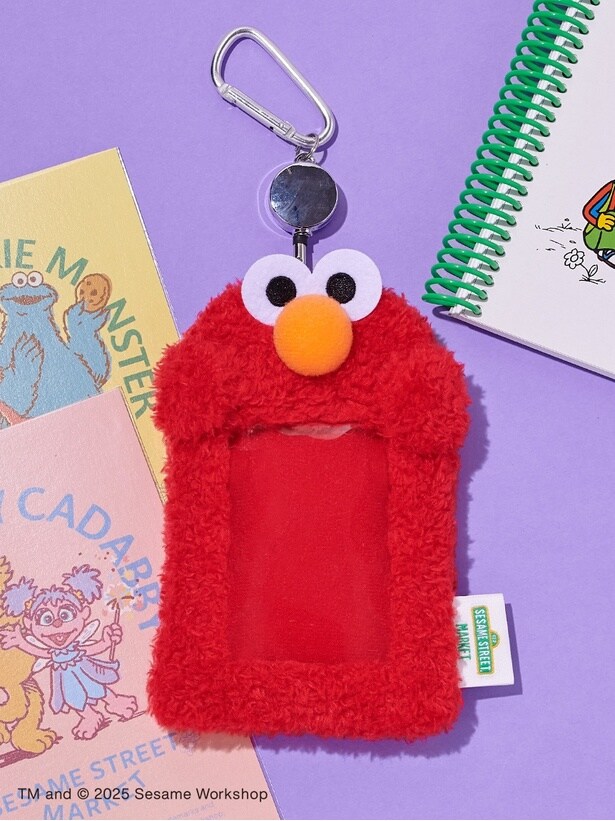 「カードホルダー　エルモ」「2530円」