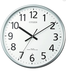 一目で時間が伝わる、究極の視認性。オフィスの隅々まで正確な時を届ける大型設計【リズム】の掛け時計がAmazonに登場中‼