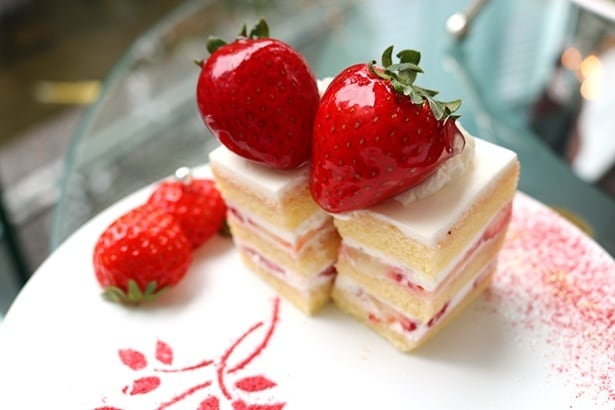 王道のショートケーキに「あまりん」を使用