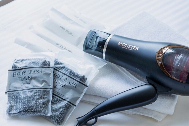 グランピングが初めてでも安心！充実の「アメニティマルシェ」