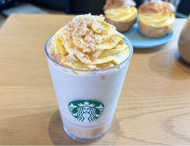 【写真】「シュークリーム フラペチーノ」。韓国で毎春親しまれてきたというビバレッジが日本風に!
