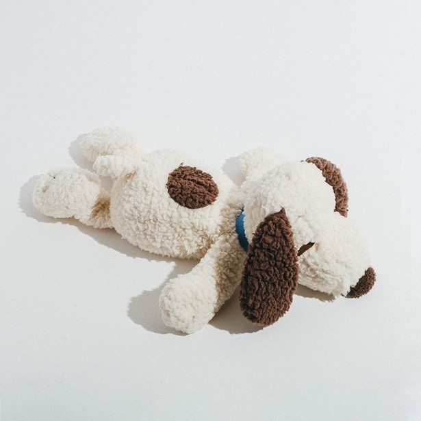 「スヌーピーミュージアム」に企画展と連動した新商品が登場!ライナスにちなんだデザインに癒やされる