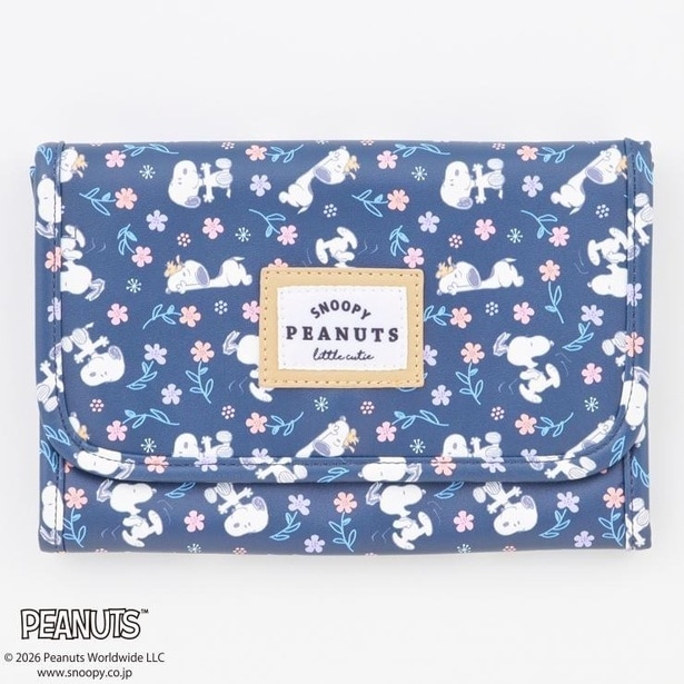 「レディース ポーチ(ネイビー)」(1749円)