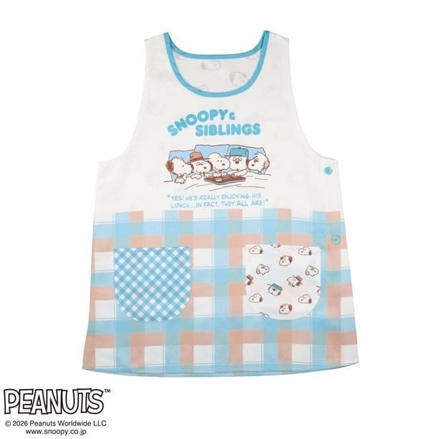 「エプロン スヌーピーときょうだいたち(ブルー)」(各2409円)