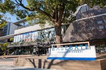 関内駅徒歩1分に“エンタメの黒船”襲来！3月19日開業「BASEGATE横浜関内」は食と体験で楽しむ大人のための“新テーマパーク”