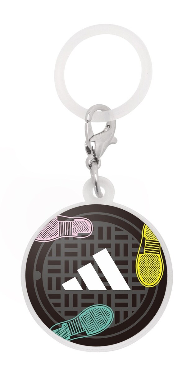 『GRADASマンホールめじるしチャーム(ブラック)』