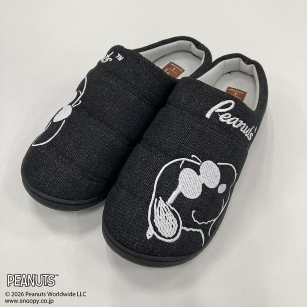 「クロッグサンダル(ジョー・クール)」(各2530円)