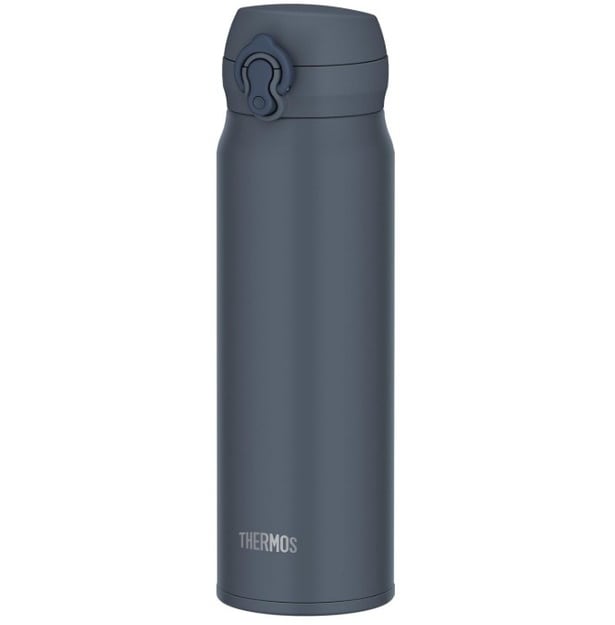 持ち歩きにうれしい軽さ！片手でラクラク水分補給！【サーモス】軽量ステンレスボトルがAmazonで好評販売中♪