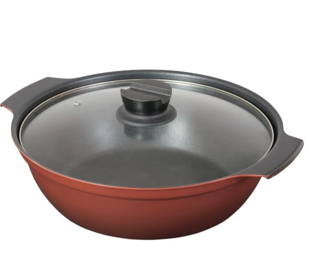 ふたを裏返して賢く収納。限られたスペースを有効に活用できる、計算されたコンパクトデザイン【パール金属】の鍋がAmazonに登場中‼