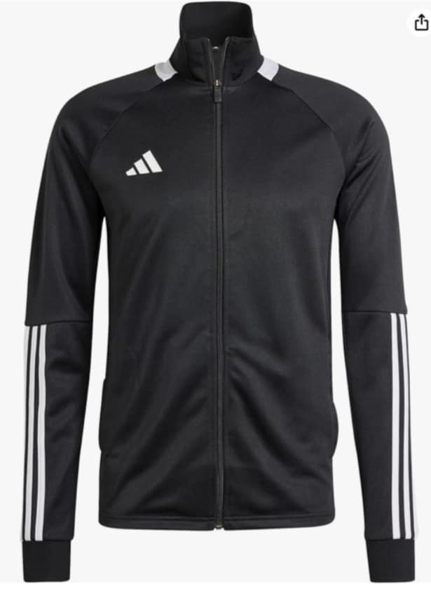 着るだけでおしゃれに整う、アスレジャーの王道セットアップ。【アディダス】のジャージがAmazonに登場中‼