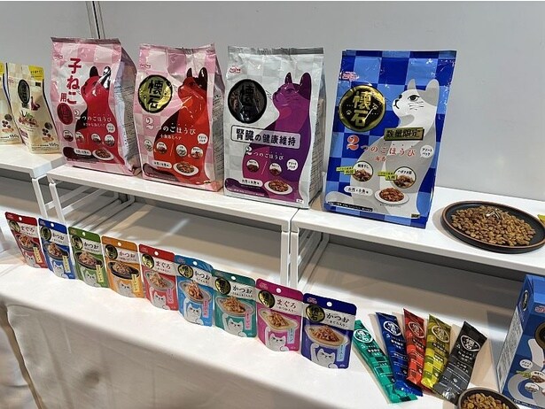 愛猫用の「2つのごほうび -海香-」と「5つのごほうび -海香-」など