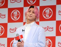 Snow Man・佐久間大介がワンちゃん＆猫ちゃんとの相思相愛ぶりを披露！ペットフード「懐石」のアンバサダーを継続