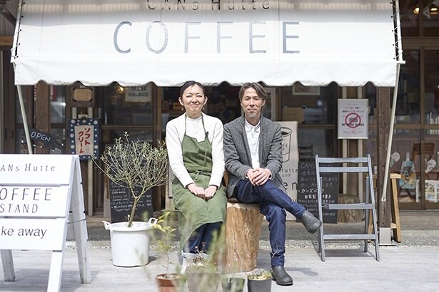 店主の石戸谷さんと奥様の美穂さん