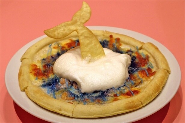 ディープ・ブルーピザ(1580円)