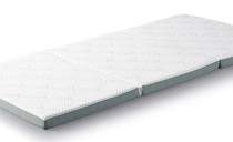 どこでもホテル級の寝心地を♪省スペースでも快適な眠りを実現！持ち運びもできる【テンピュール】薄型マットレスがAmazonで登場！