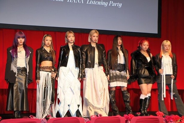 【写真】クールなファッションで登場したHANA