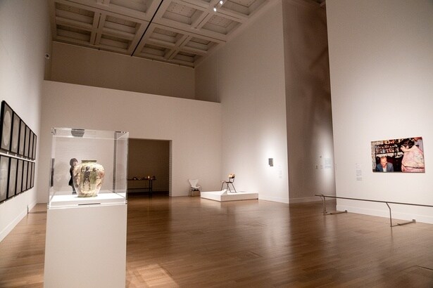 「第5章　家という個人的空間」の展示風景