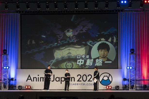 【写真】ロキ役が中村悠一さんに決定した瞬間のステージ