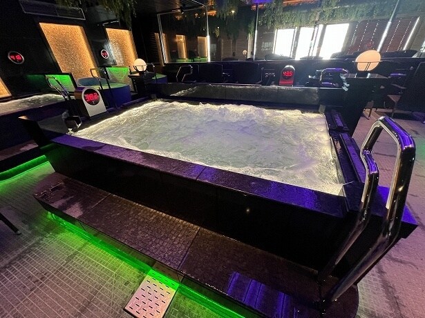 男性浴室の「泡の湯」