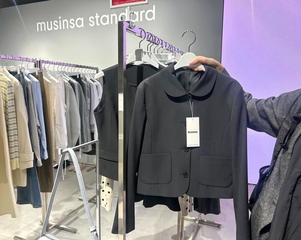 普段オンラインでしか見られない商品も実際に手に取ってチェックできる