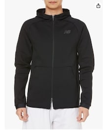 見た目もスマートにきめて、アクティブな毎日を【ニューバランス】のジャケットがAmazonに登場中‼